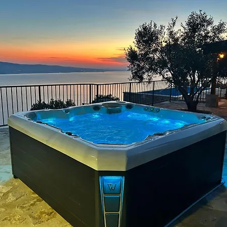 Secluded Paradise