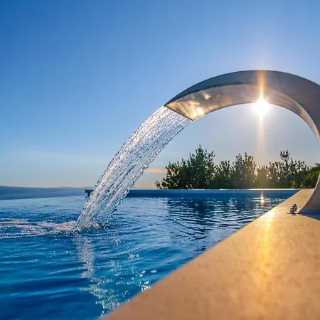 Secluded Paradise Villa Omiš