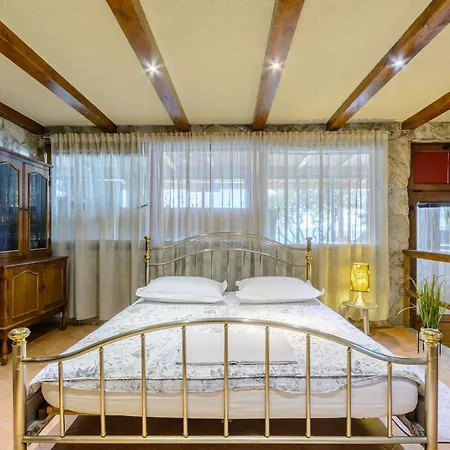 Secluded Paradise オミシュ