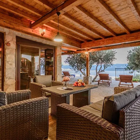 Secluded Paradise