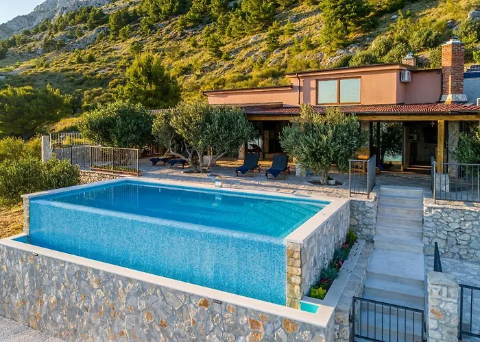 فيلة Secluded Paradise
