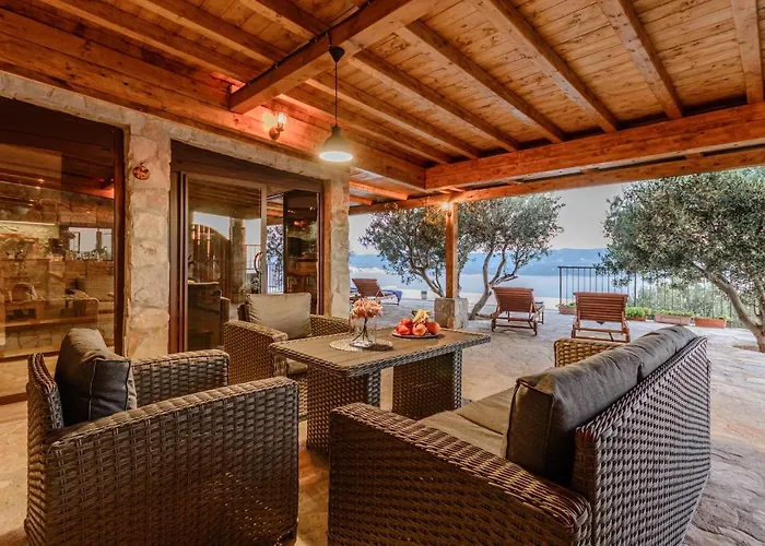 Secluded Paradise